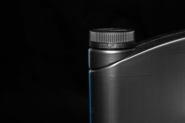 Comment choisir la meilleure huile moteur 2 temps pour votre équipement ?